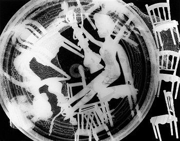 MAM Tradition & Modernity head over heals